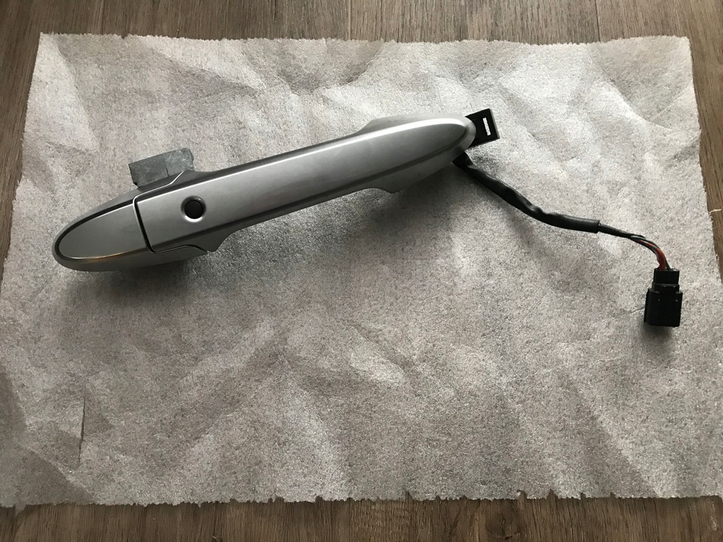 фото №1, Honda hr-v ii 2014-2020 keyless правый перед t7w оригинал