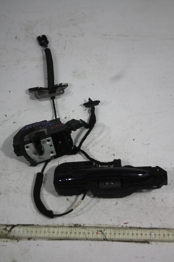 фото №1, Замок ручка левый задняя 6pin renault latitude 10-