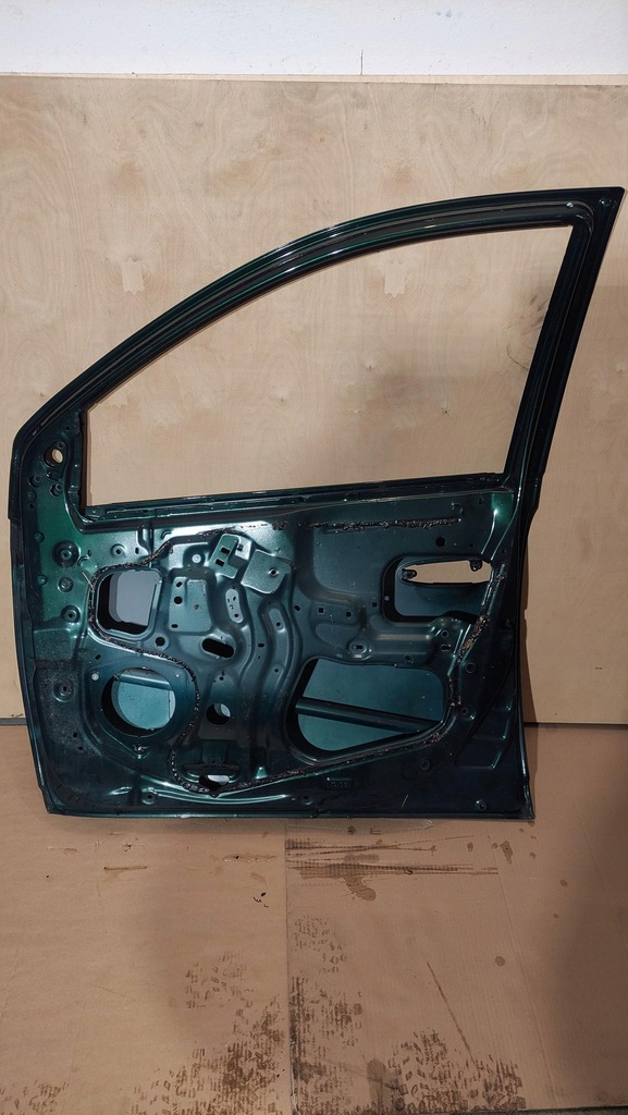 фото №7, Toyota yaris i 5d двері правий перед