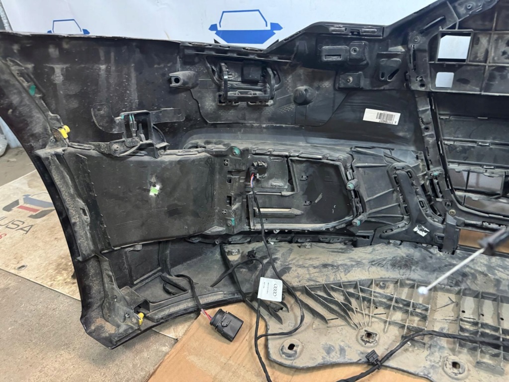 Комплект набір ремінь перед радіатор вентилятор бампер фари audi a6 c8 sline Недорого