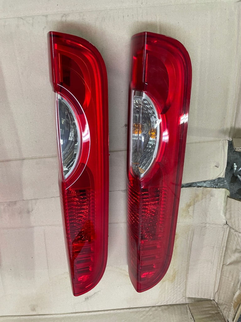 фото №1, Лампа задняя левая renault trafic lift 06-14 89038990