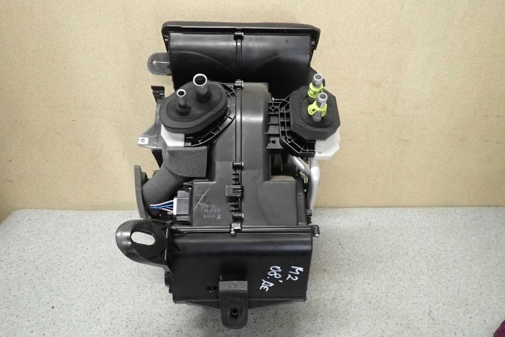 фото №7, Mazda2 mazda 2 ii 08- корпус отопителя