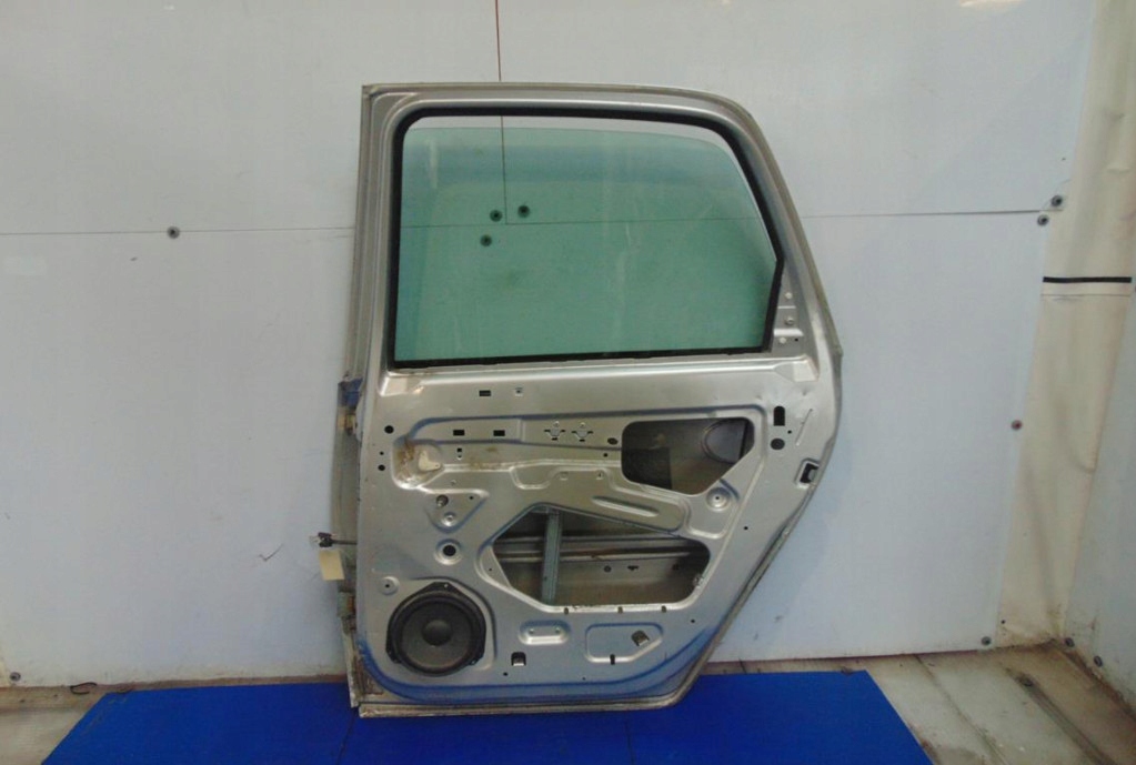 фото №7, Opel meriva a дверь голый правый задняя