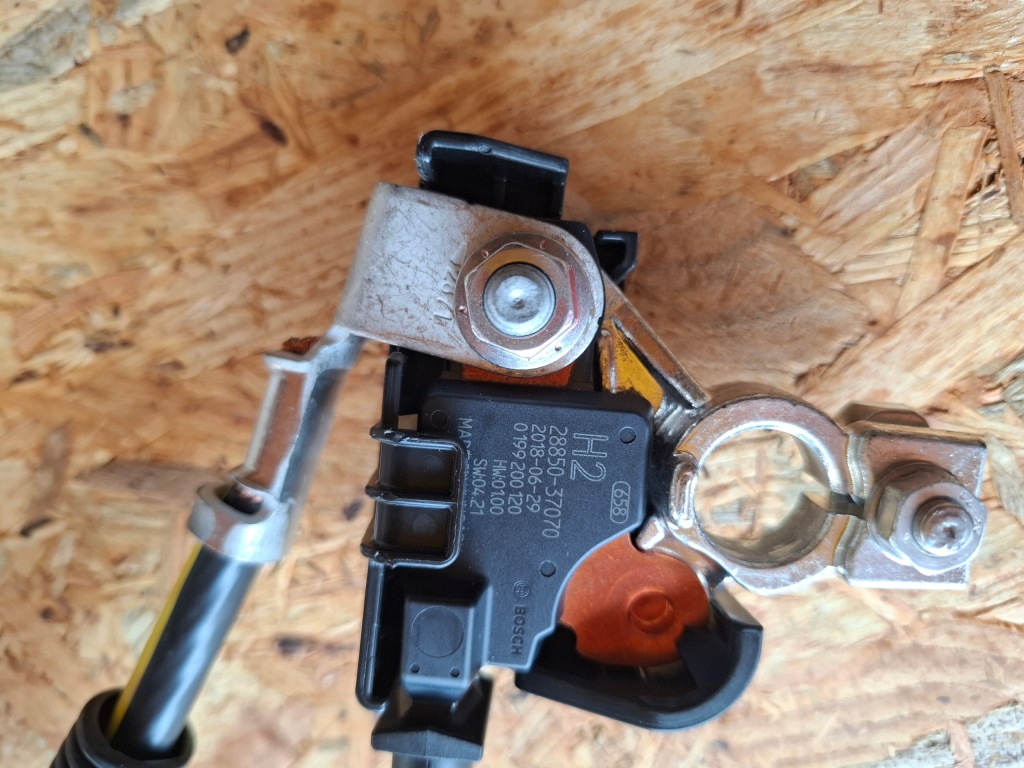 фото №6, Кабель отрицательный, клемма lexus lc 500h, 82284-11010, 28850-37070