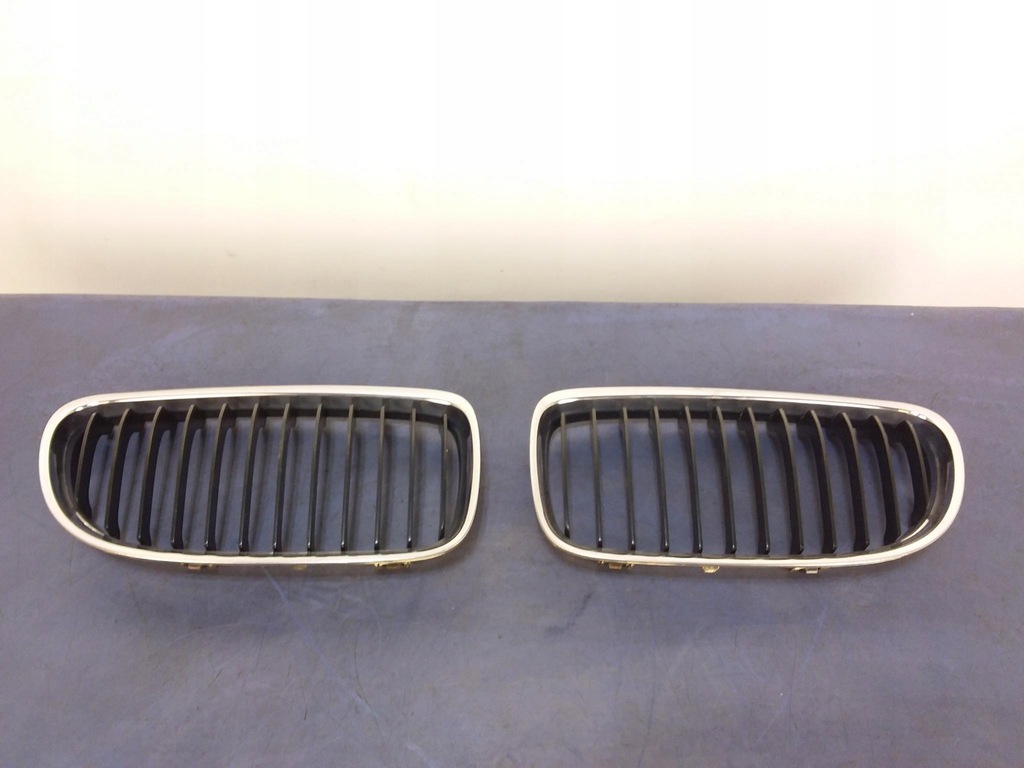 фото №1, Bmw 3 e90 e91 fl решітка радіатора решітка радіатора решітка радіатора права ліва kpl