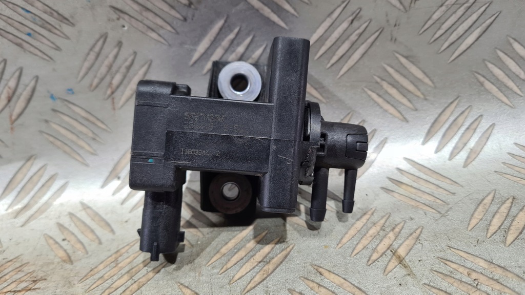 фото №1, Клапан вакуумa турбины insignia b 1.6 cdti