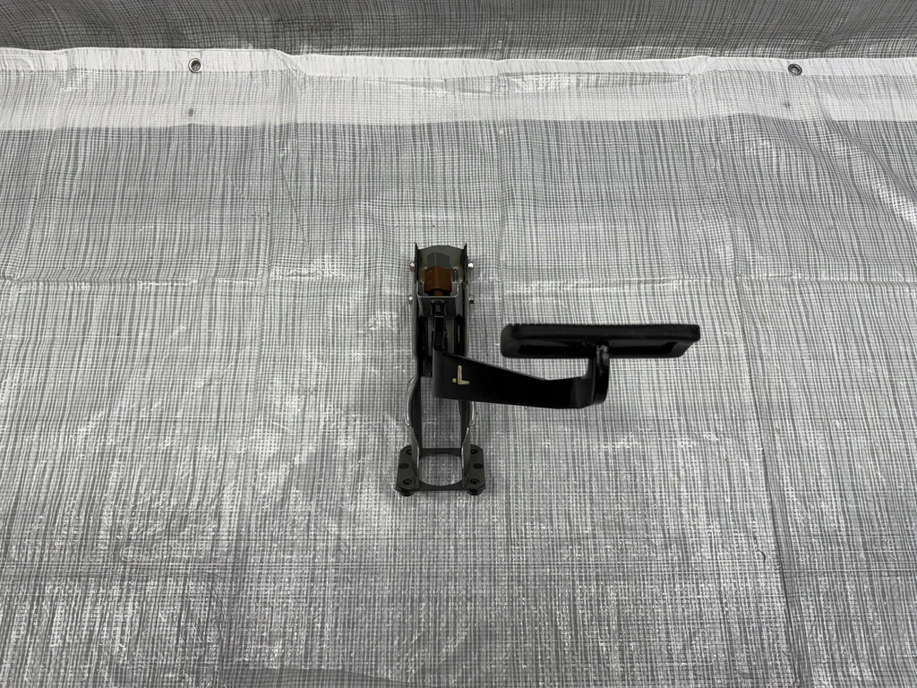 фото №1, Педаль гальма mercedes x klasa w470 a470