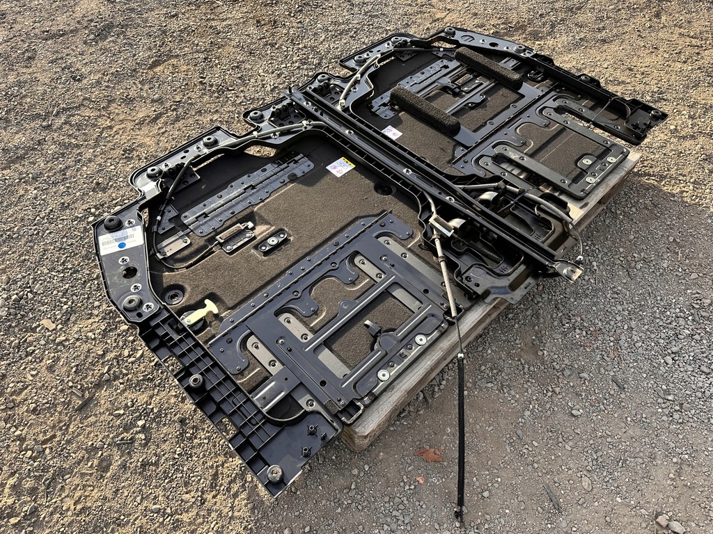 фото №14, Обшивка пол пол задняя chrysler pacifica 2016 - 2021