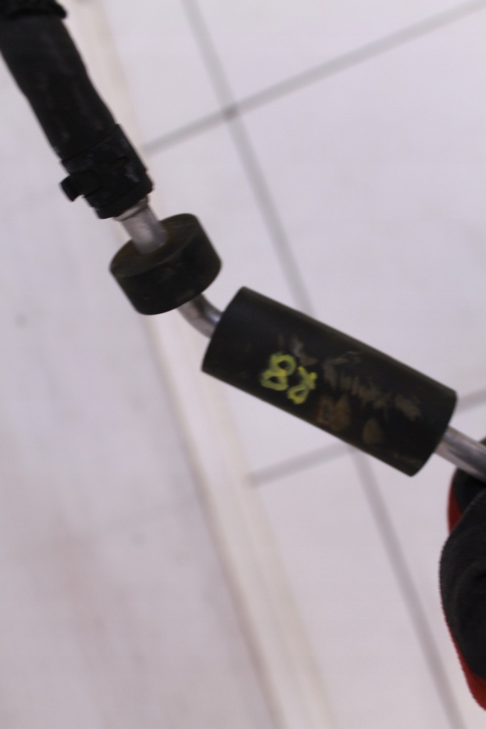 фото №7, Audi r8 труба шланг вентиляційний 4s0121465d