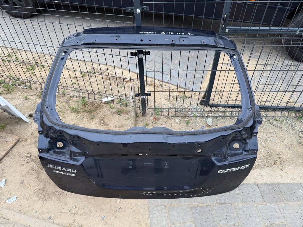 фото №1, Subaru outback v 14-19 крышка багажника задняя