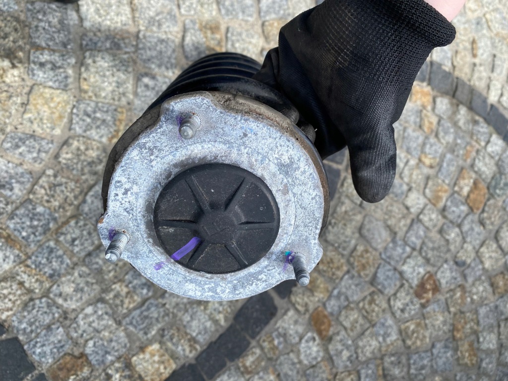 Купить Tesla model 3 амортизатор левый перед 1044364-01-f оригинал