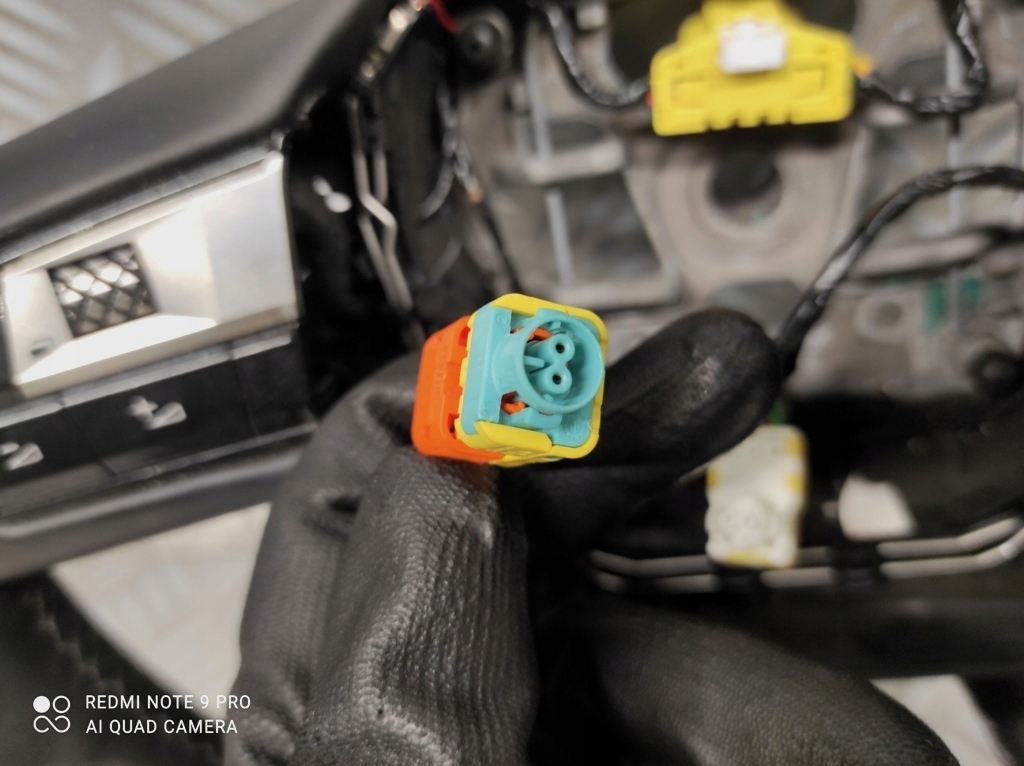 фото №10, Повітропровід шкіряний багатофункціональний citroen ds7 98186254zd