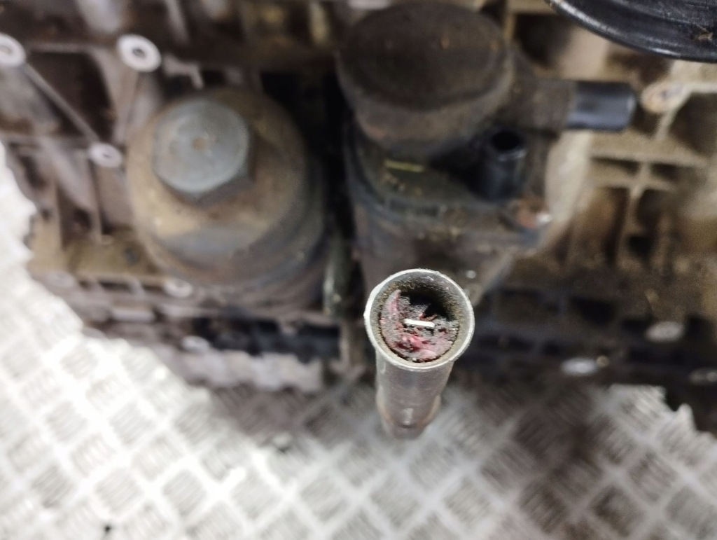 фото №2, Volvo v70 2006 двигун