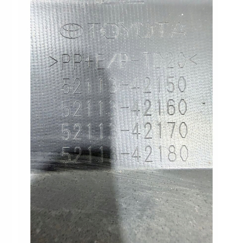 Кутик бампера передній перед сторона ліва toyota bz4x 52113-42150 Зі Шроту