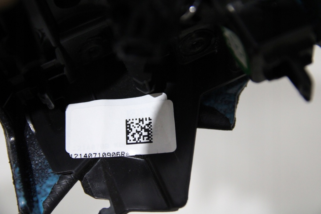 фото №3, Переключатель кнопка запуск стоп renault clio v