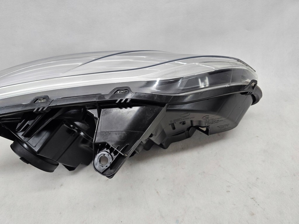 фото №7, Renault laguna iii 3 lift лампа перед левая линза europa 260605873r