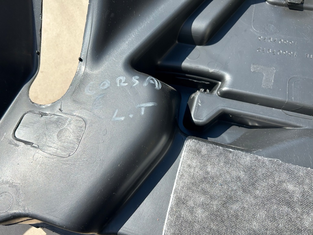 фото №4, Opel corsa e 5 двері обшивка багажника лівий задня