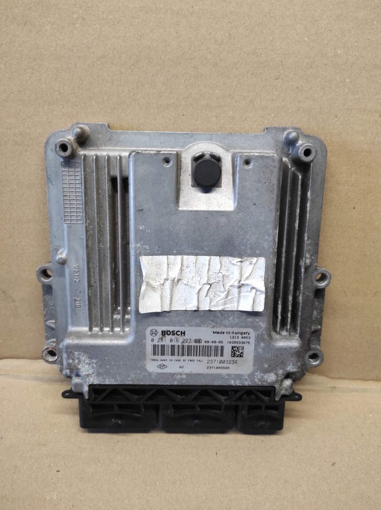 фото №1, Бортовой компьютер блок управления двигателя 2.0dci renault scenic iii 0281016227 237100323r