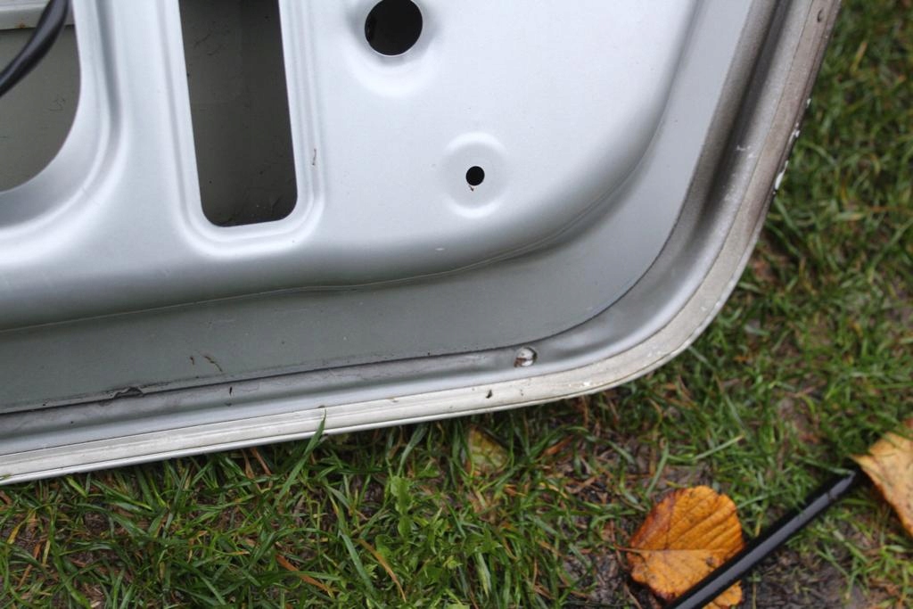 фото №15, Крышка багажника багажника subaru forester ii sg