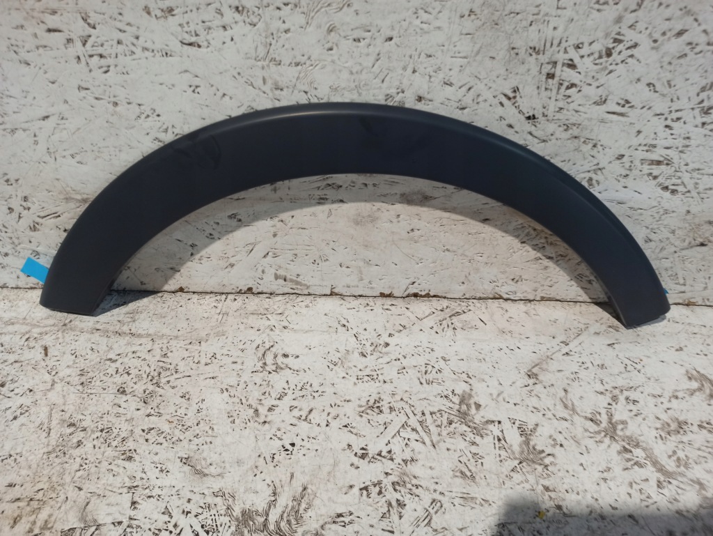 фото №1, Mercedes a242 електрик молдинг крила правий задня