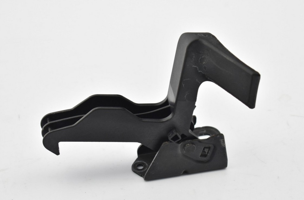 фото №1, Новий засувка зачіп капот jumpy expert proace vivaro c scudo оригінал