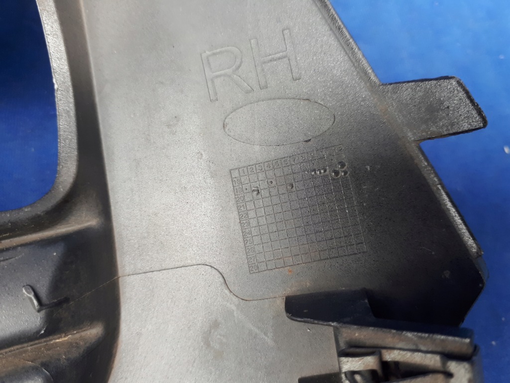 фото №8, Peugeot 2008 2020- 20- решётка рамка правая