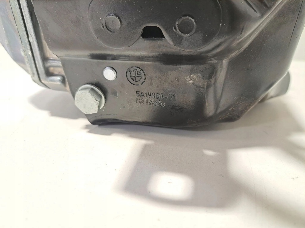 фото №16, Inwerter/przetwornica напруги bmw xm 5b32bc9