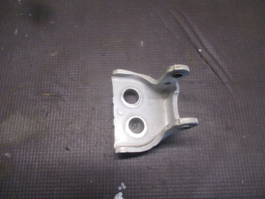 фото №1, Петля двері лівий перед dół peugeot 5008 i 09-13r.