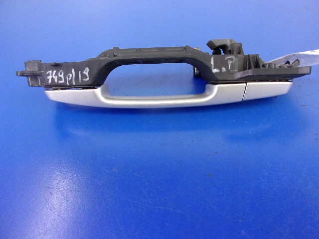 фото №3, Toyota auris e15 ручка перед левая наружная 1c0