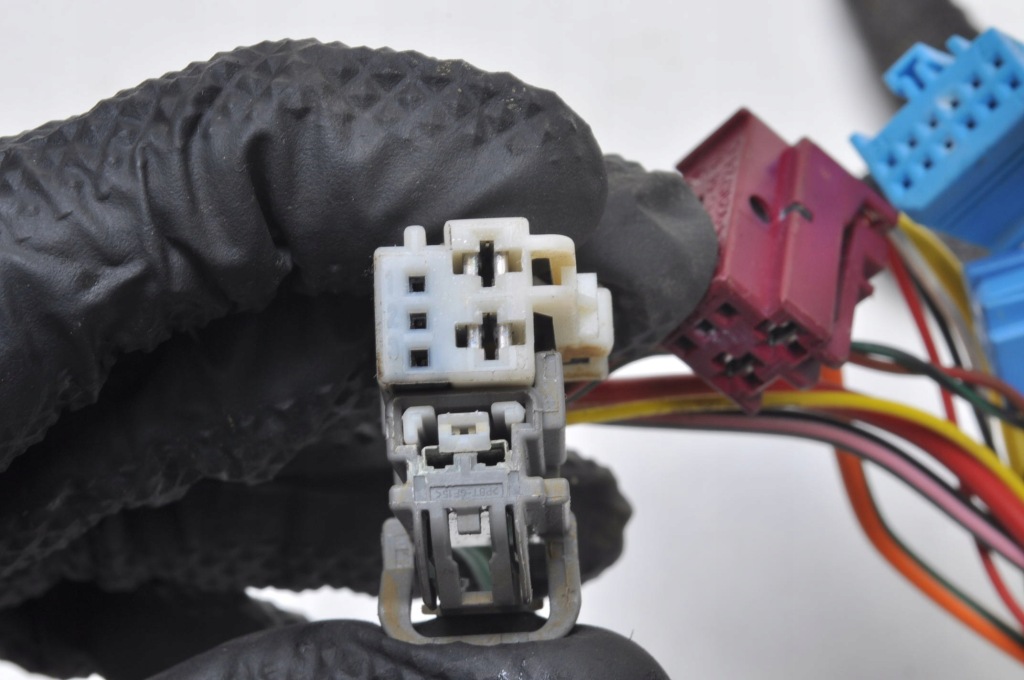 Купить Aston martin db11 жгут электропроводка дверь правый  перед hy53-14631-ac