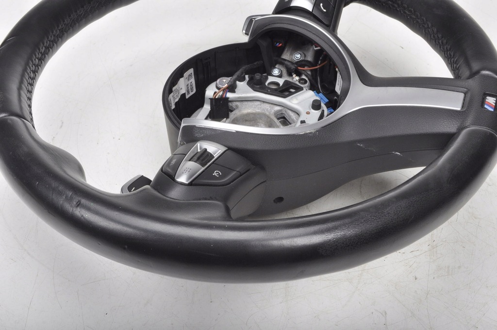 фото №8, Bmw f34 m-pakiet повітропровід багатофункціональний пелюстки перемикання