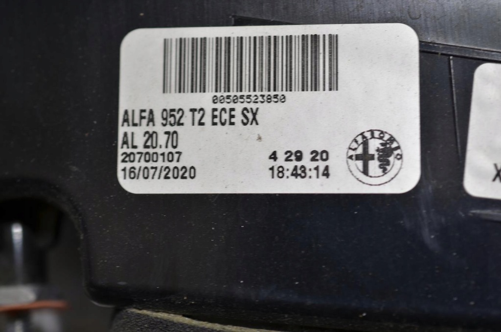 фото №5, Alfa romeo giulia лампа w крышка левый задняя