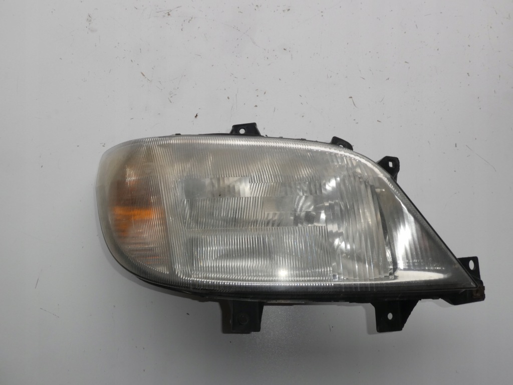 Купити Лампа права перед mercedes sprinter cdi 150532-00