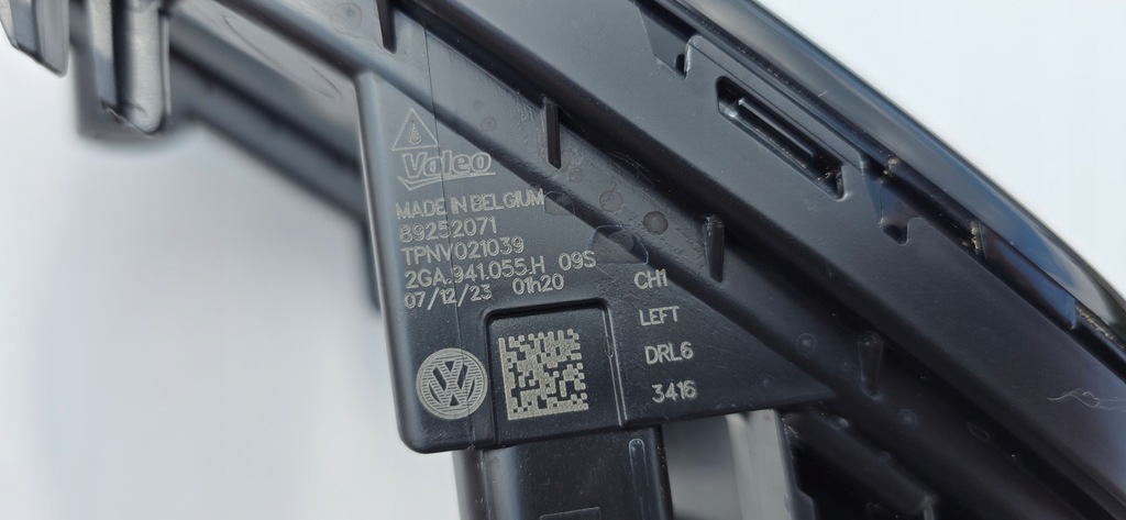 фото №3, Противотуманная фара led drl левый перед vw t-roc 2ga941055h