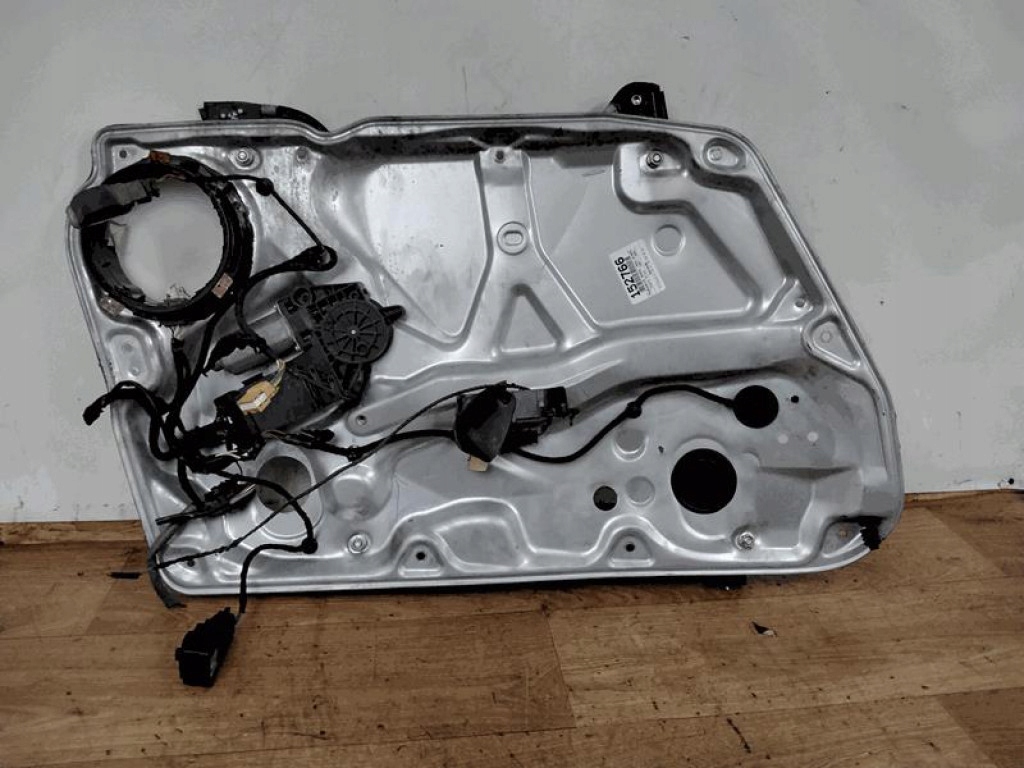 фото №1, Toyota prius i підйомник скло лівий перед