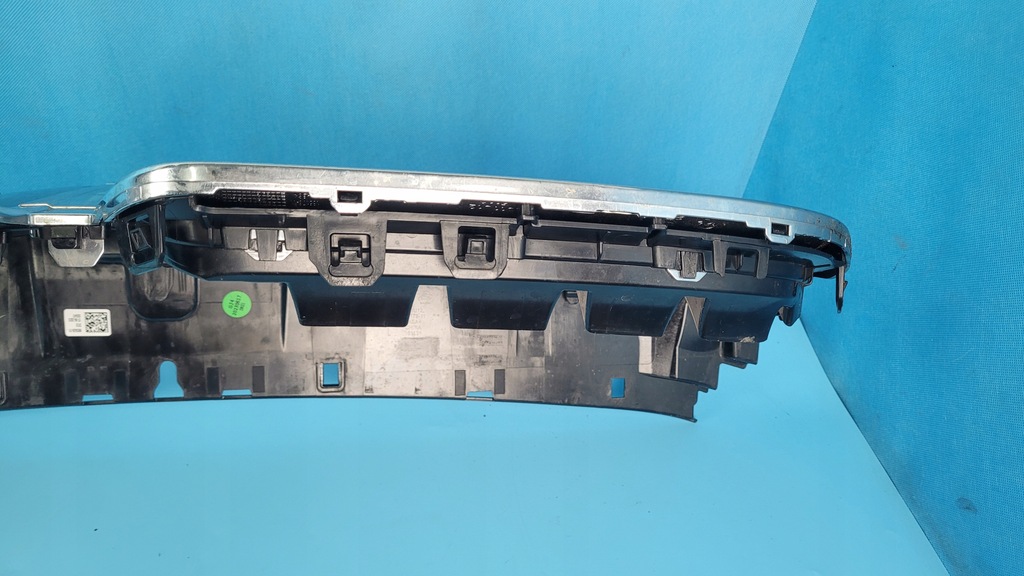 фото №10, Bmw x1 u11 23r решётка радиатора решётка радиатора бампера перед 9883426 8737208