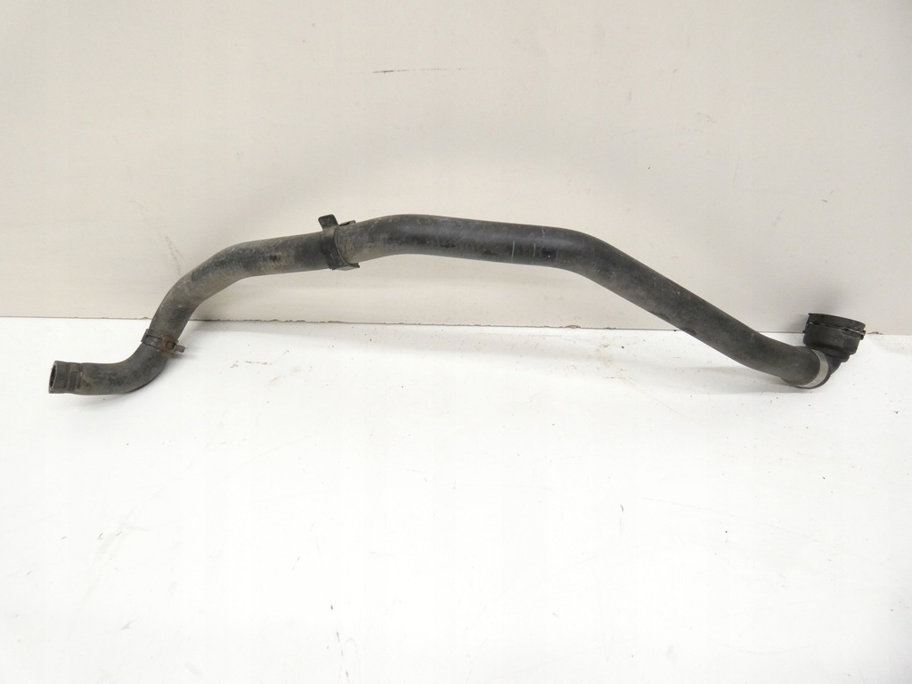 фото №1, Bmw z4 e85 n46 2.0i шланг wąż труба wody