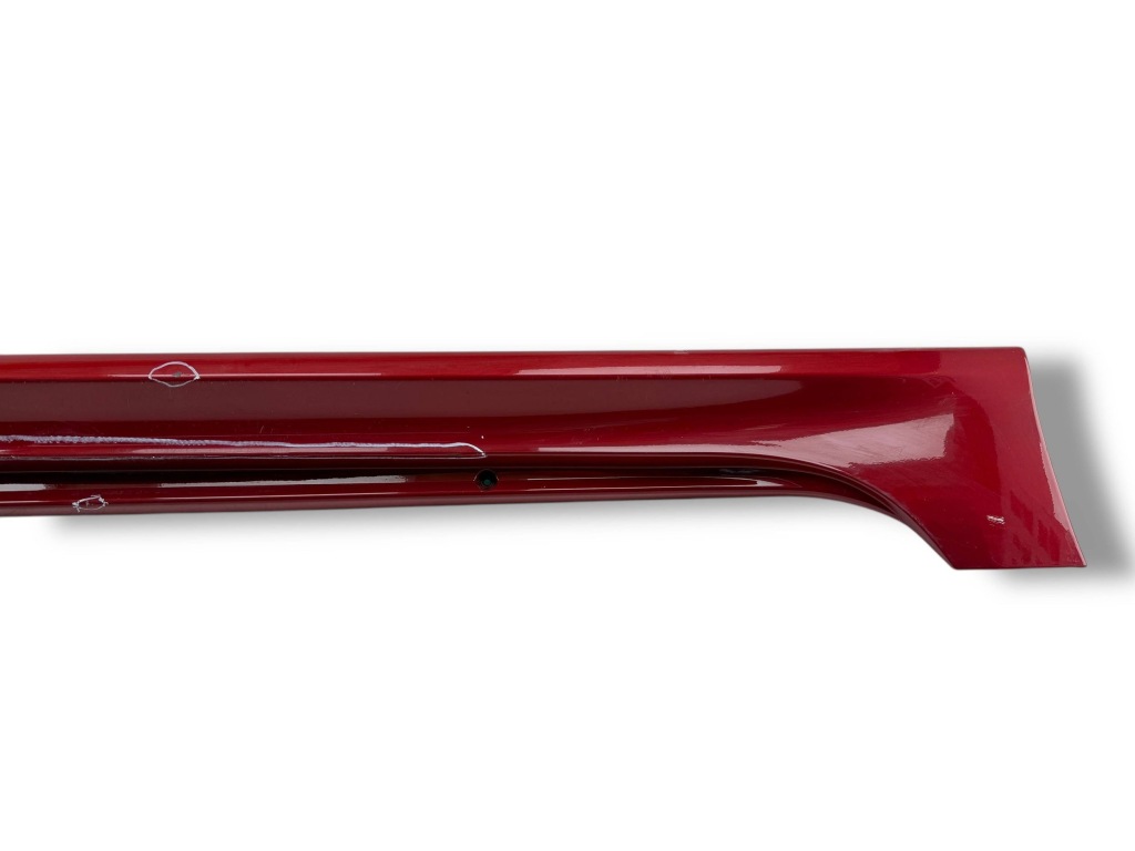 Купить Toyota yaris xp210 2023 правая сторона порог