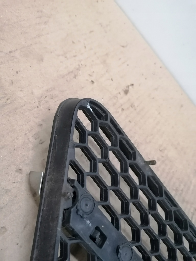 фото №7, Решітка ліва бампер перед alfa romeo 147 lift