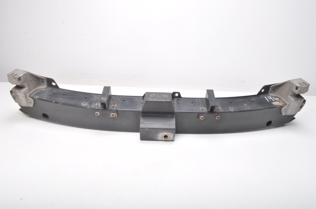 Купить Aston martin db9 балка бампера перед 2005r