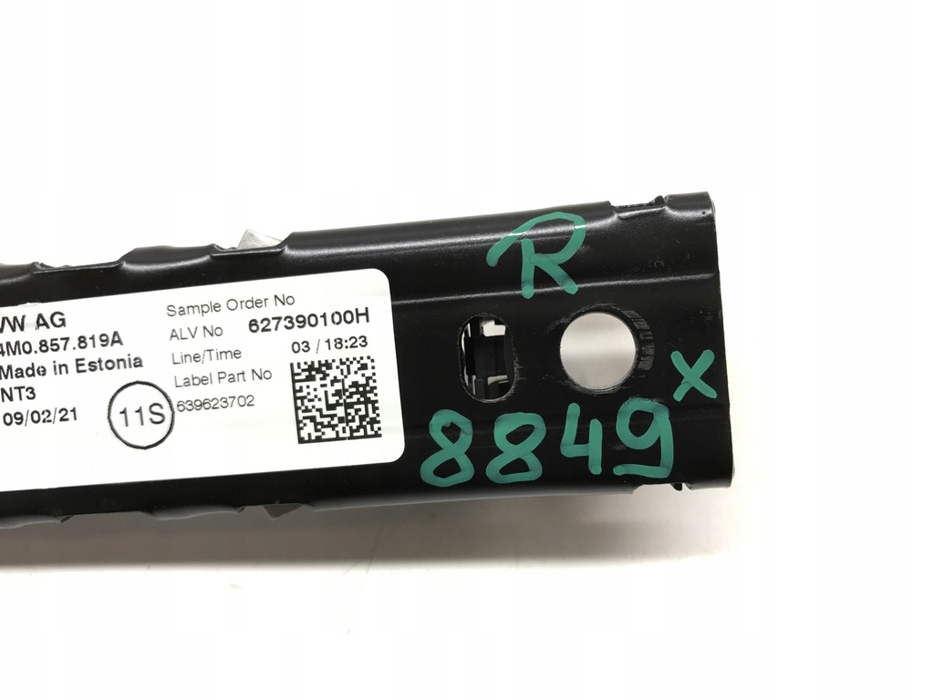 фото №9, Напрямна регулювання поперечина повзунок vw t-roc 4m0857819a