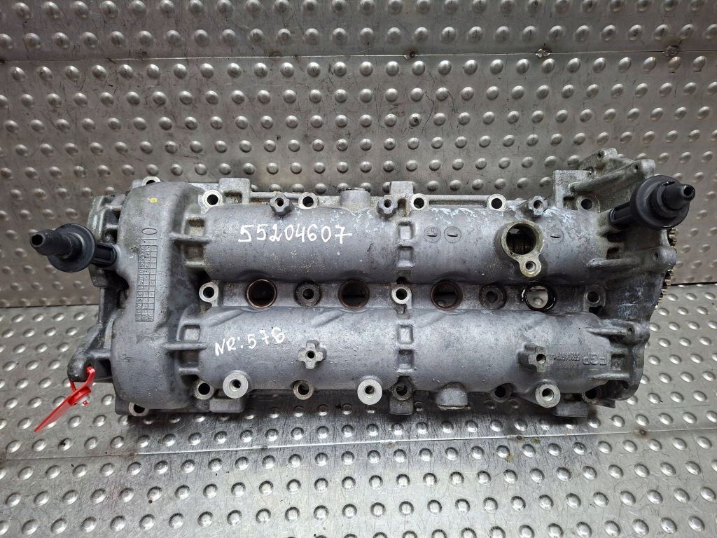фото №1, Крышка клапанов валы 55204607 fiat panda ii 1.3 mjet 2003-