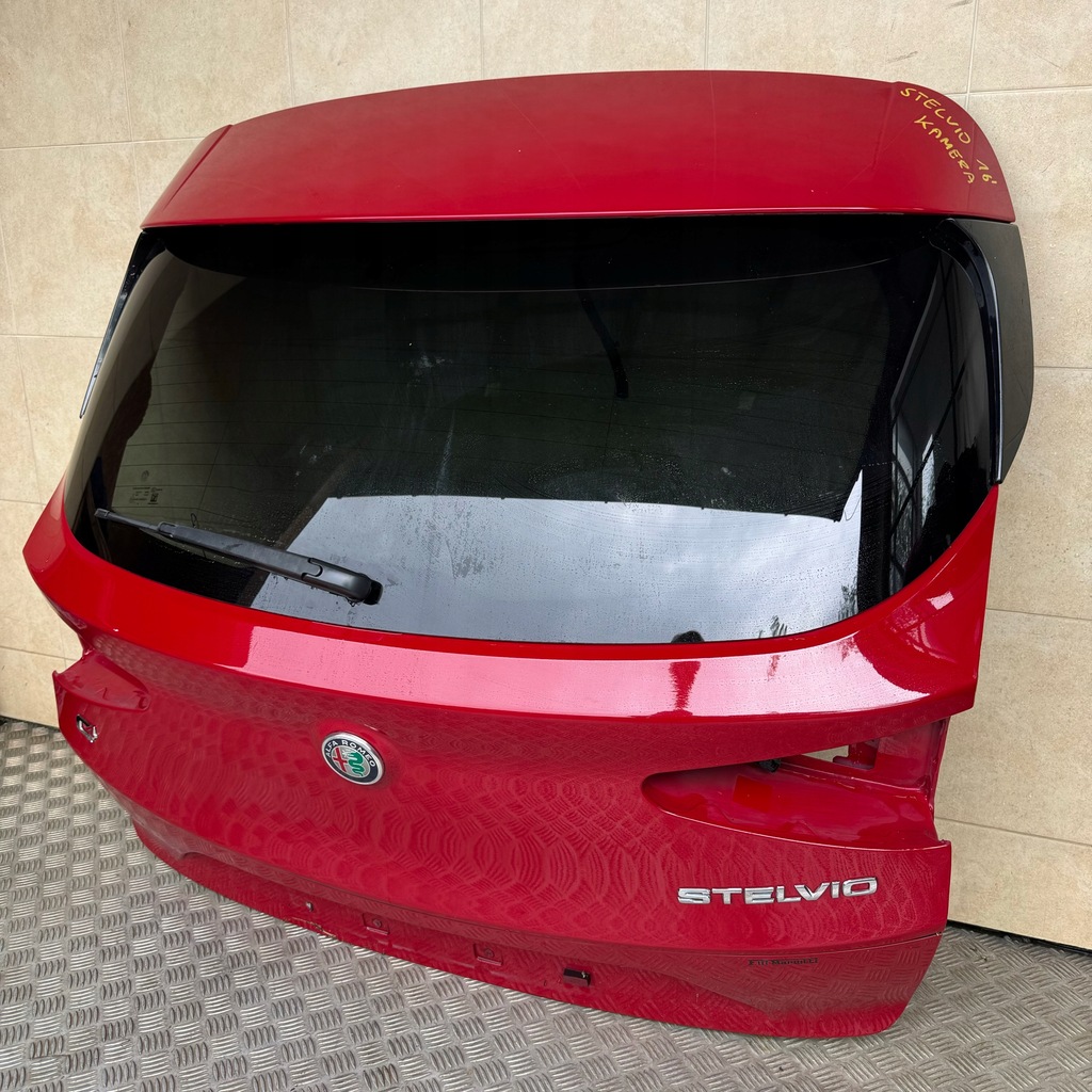 фото №3, Кришка багажника задня alfa romeo stelvio 2016 rok камера