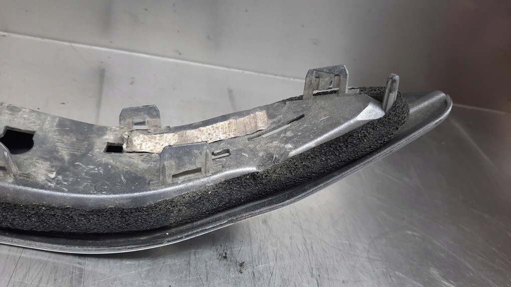 фото №6, Решётка бампера левый задняя 31353578 volvo xc70