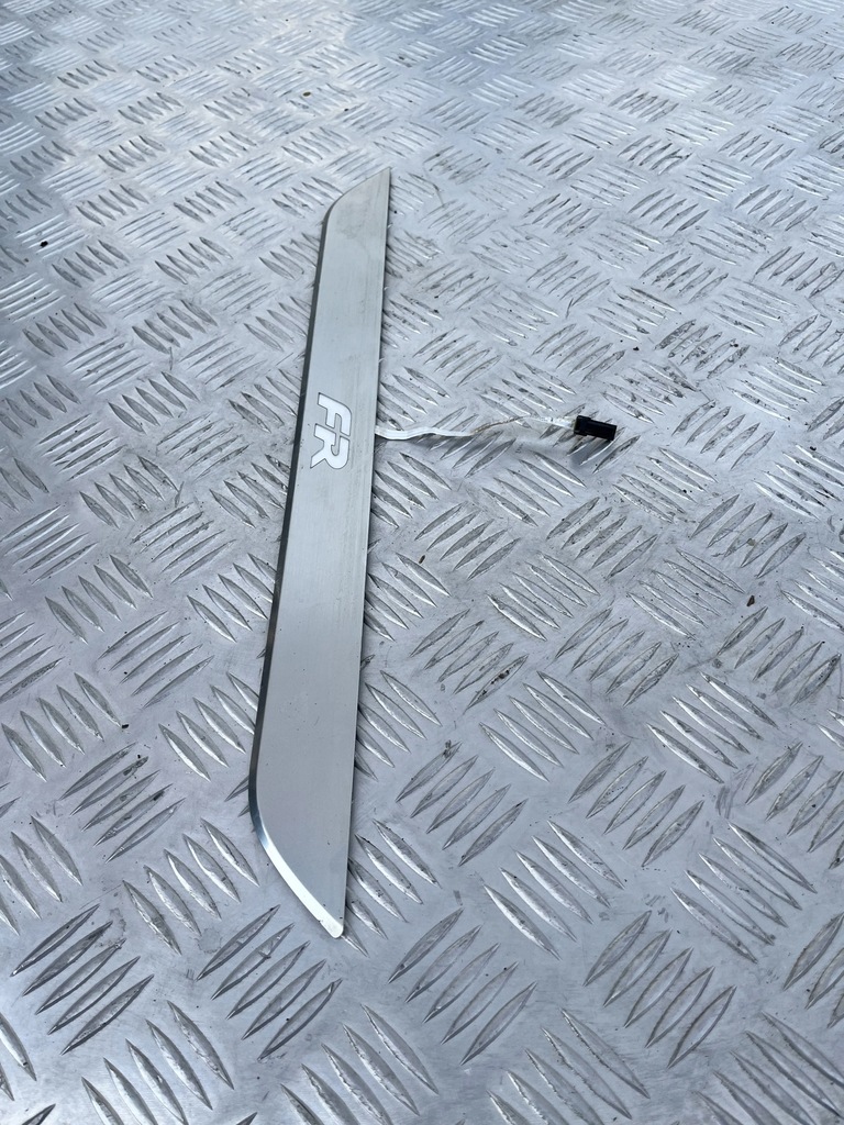 фото №2, Молдинг поріг led seat leon iv 20- fr