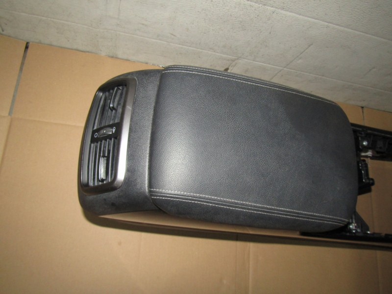 фото №8, Kia sorento iii 3 подлокотник туннель средний