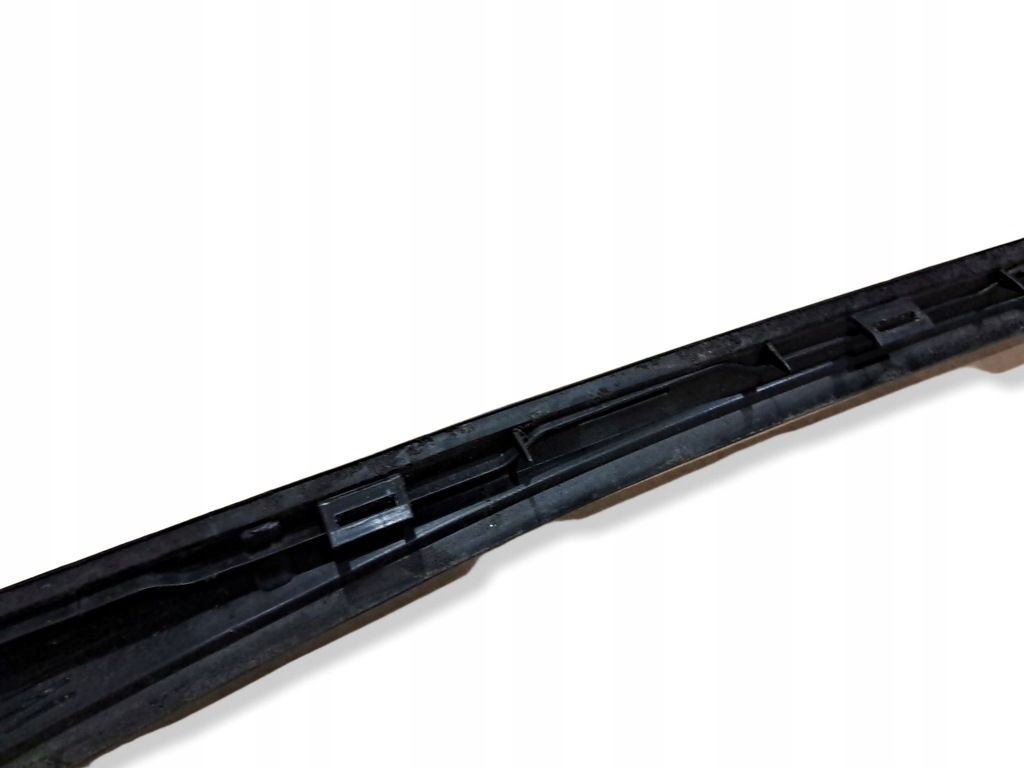 фото №9, Peugeot оригинальный номер 9682757980 молдинг стекло лобовое