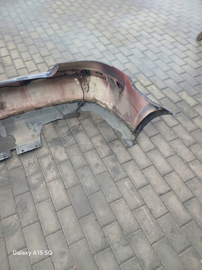 Бампер задний оригинал ford mondeo mk3 mk 3 седан рестайлинг  цвет e2 Киев