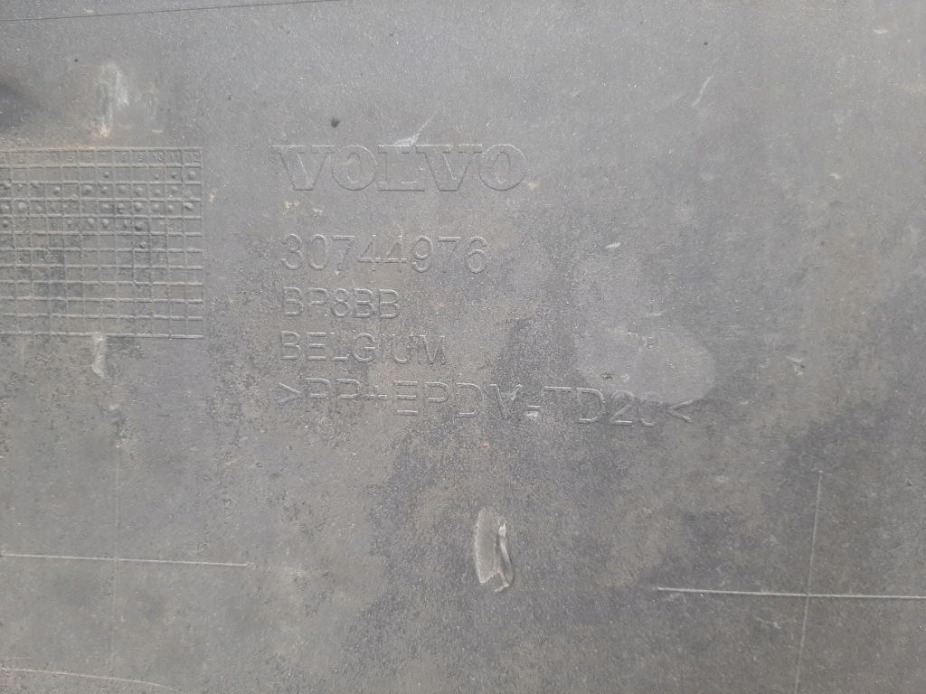 Бампер перед volvo s40 v50 lift ксенон pod омыватель 2007-2012 цвет 455-16 Киев