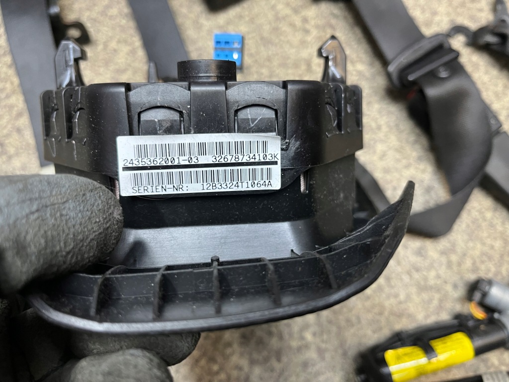 Подушка водителя пассажира ремни пиропатрон  защёлки модуль подушка безопасности bmw x3 f25 комплект с Разборки